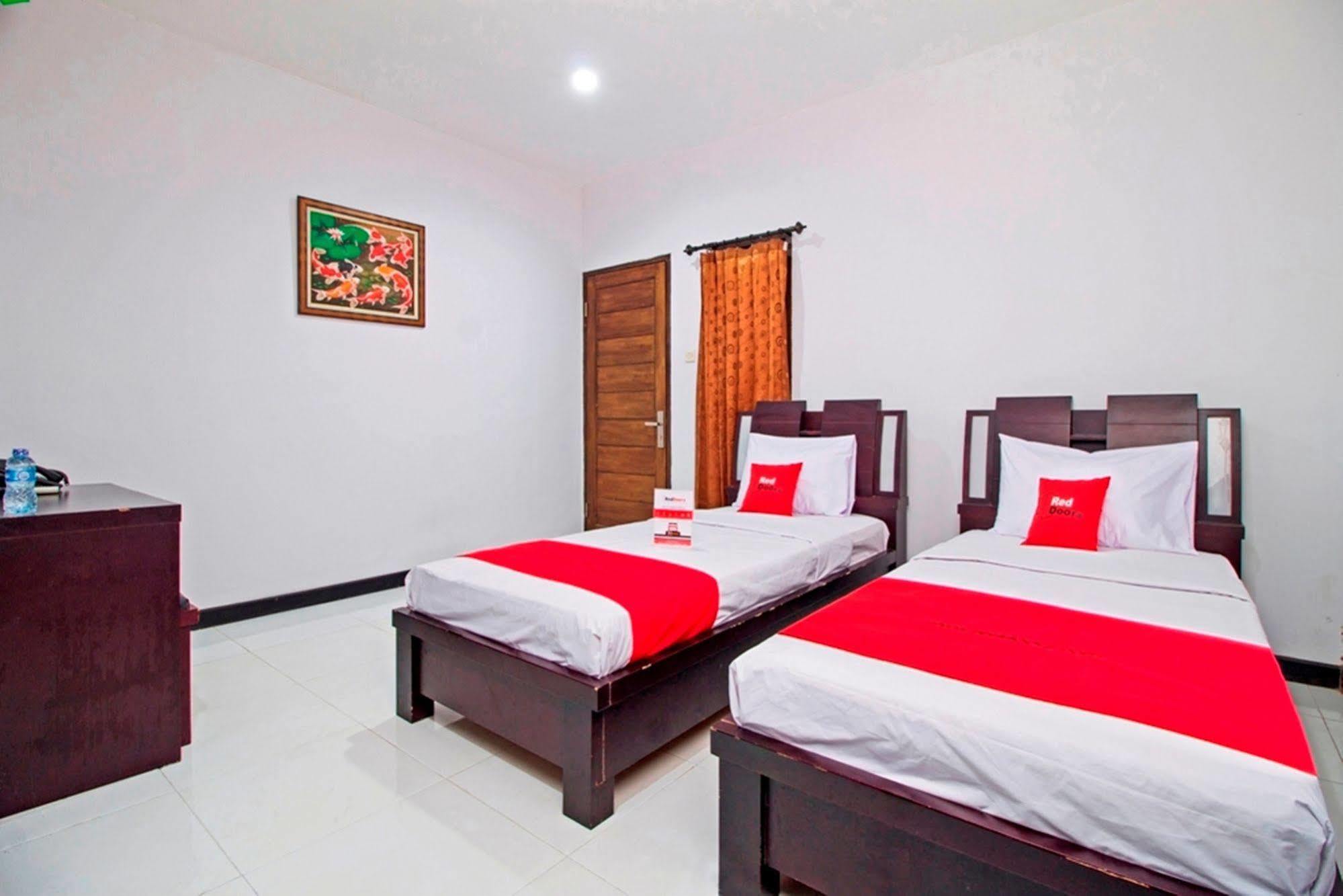 Reddoorz Near Itc Fatmawati Hotel Cilandak  Exterior photo